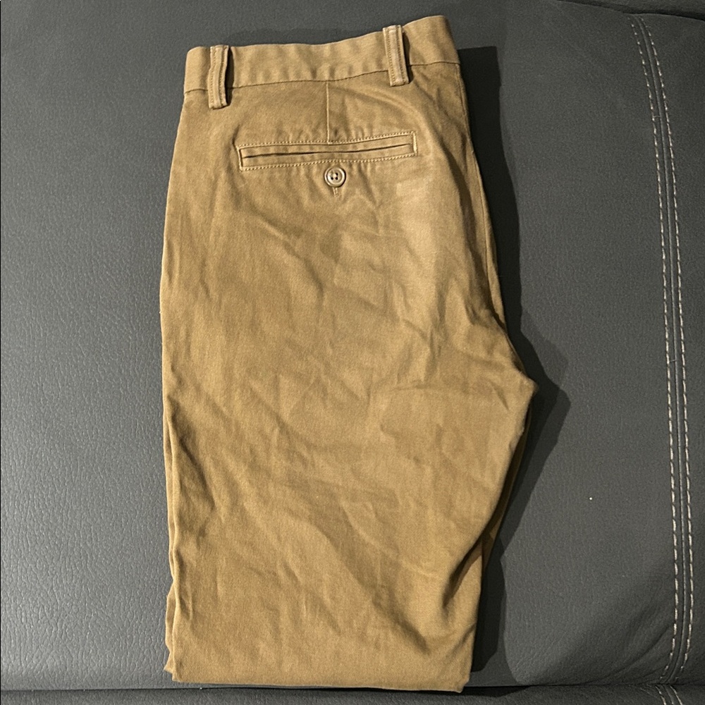 Old Navy Men's Khaki Chinos